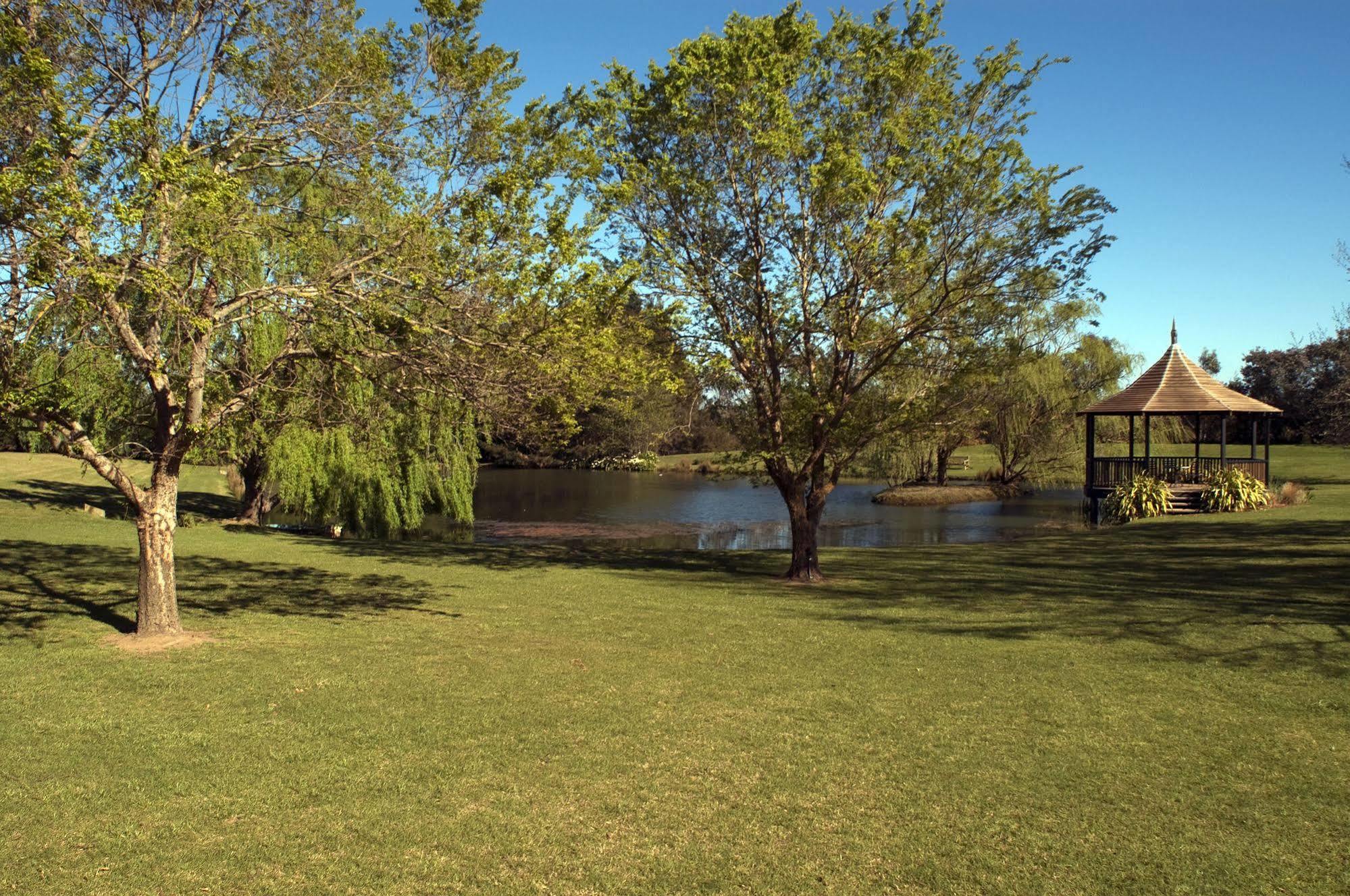 Briars Country Lodge Bowral Luaran gambar